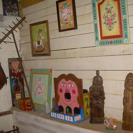 Bed and Breakfast Ferme De L'Art Rural Et Populaire Maillot Екстер'єр фото
