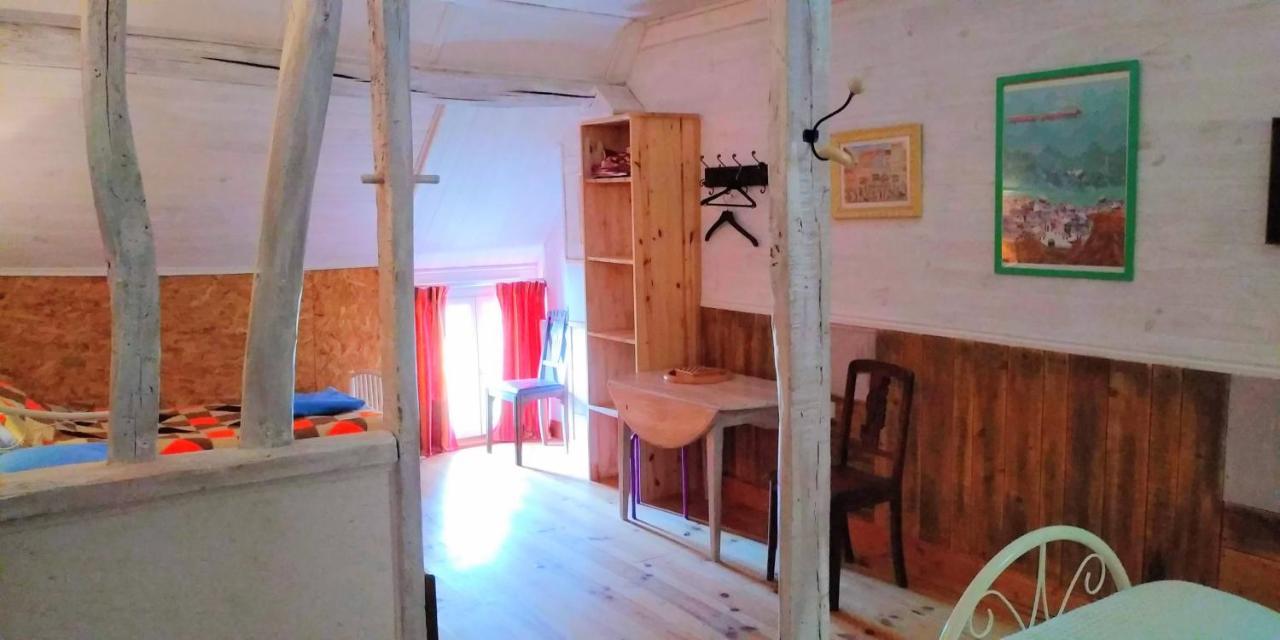 Bed and Breakfast Ferme De L'Art Rural Et Populaire Maillot Екстер'єр фото