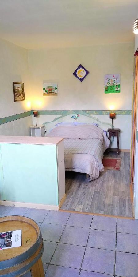 Bed and Breakfast Ferme De L'Art Rural Et Populaire Maillot Екстер'єр фото